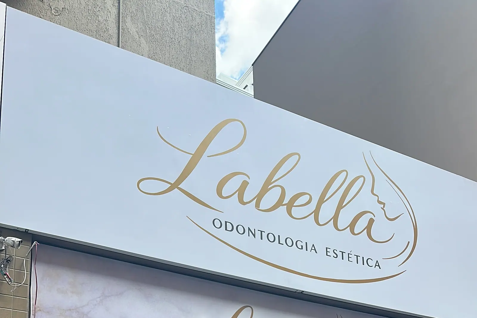 Fachada da Labella Odontologia Estética em Passo Fundo